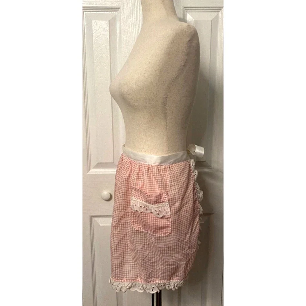 Vtg Handmade Half Apron Lace Red White Diner Pocket Ribbon Bow Cottagecore Chic - Picture 3 of 9